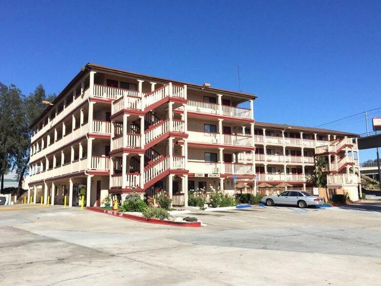 Hotel Heritage Inn La Mesa