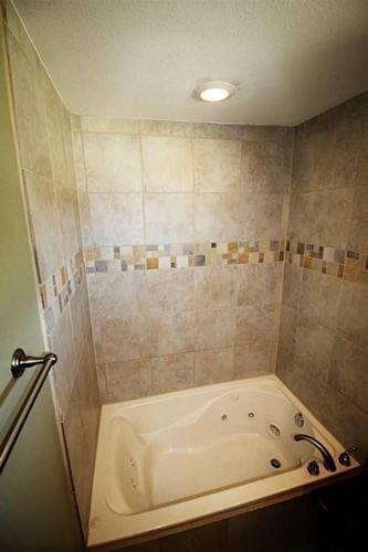 Apartamento Centrally Located(eado) Condo W/balcony- Sleeps 12