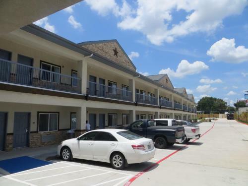 Hotel Americas Best Value Inn And Suites-humble