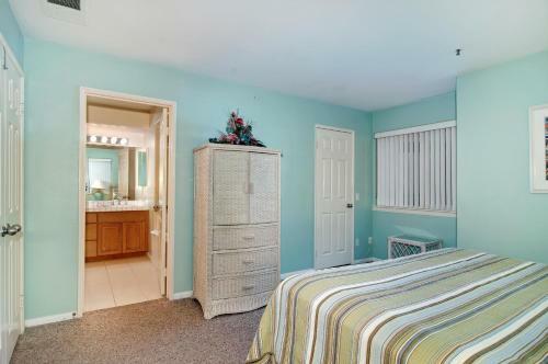 Imperial Beach Club 204