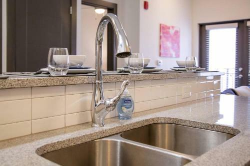 Apartamento Urban Deco 1br Apt In Historic Lockerbie District