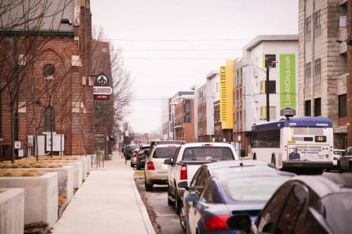 Apartamento Urban Deco 1br Apt In Historic Lockerbie District