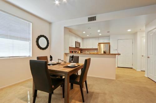 Apartamentos Bluebird Suites In Irvine