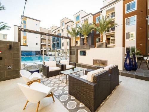 Jamboree Apartment #873907 Apts