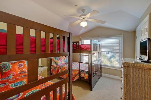 918 Carolina Boulevard Home