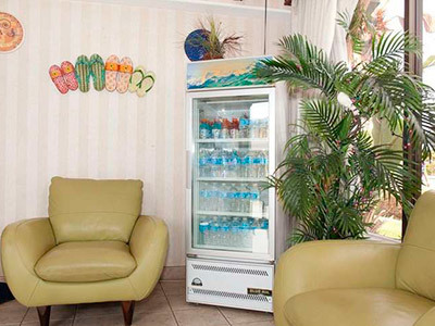 Hotel Bay Inn And Suites