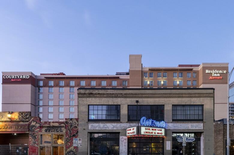 Hotel Courtyard Austin Downtown