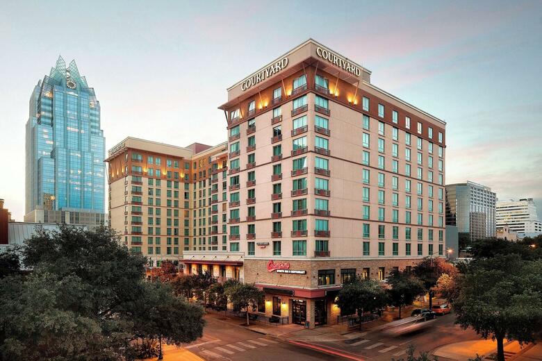 Hotel Courtyard Austin Downtown