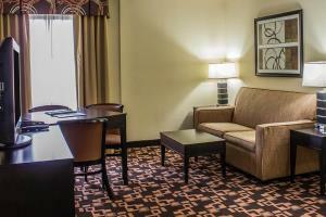 Hotel Comfort Inn University