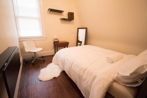 Hostal Cozy Private Bedroom, Near Nyc