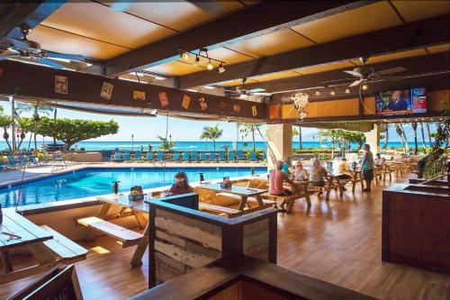 Apartamento New! Updated! Modern, Maui Beachfront With Central A/c Condo