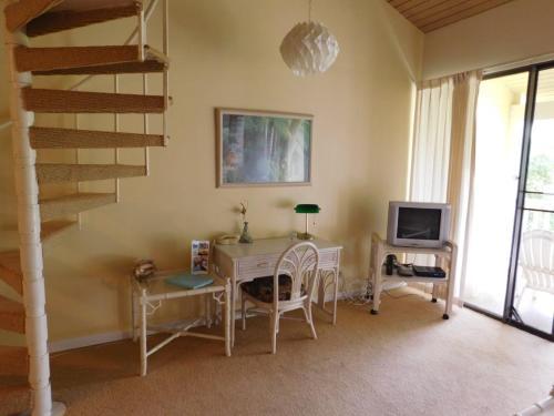 Apartamento Sea Breeze Condo