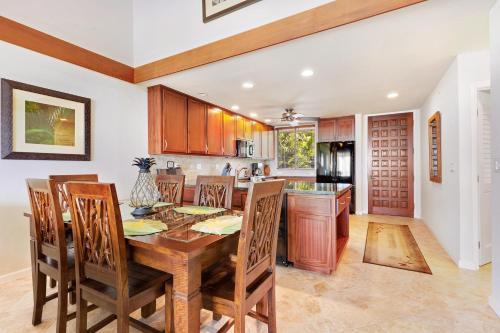 Country Club Villas 302