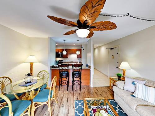 Apartamento 76 - 6233 Alii Drive Condo Unit #272 Condo