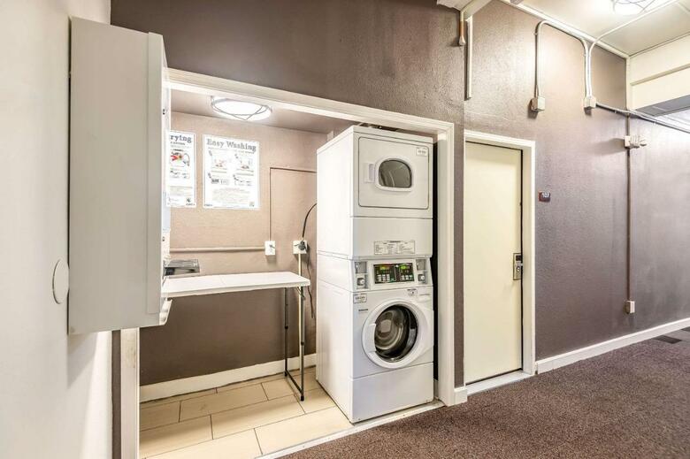 Hotel Studio 6 Kansas City, Mo-midtown