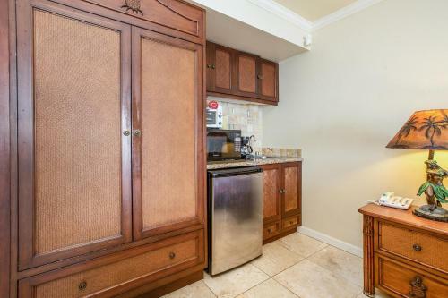 Islander On The Beach #348, Oceanfront