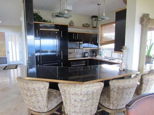 Bay Villa 32b2 Gold Ocean View