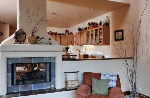 Harriman Townhome Pool Access Walk To Ketchum