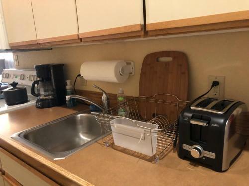 Hot Water Inn & Hostel