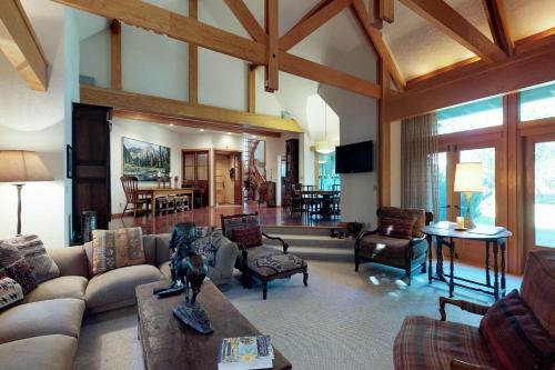 Georginia Mountain Retreat