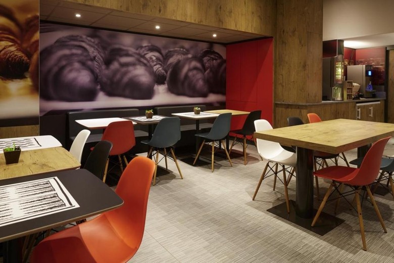 Hotel Ibis Paris Canal Saint Martin