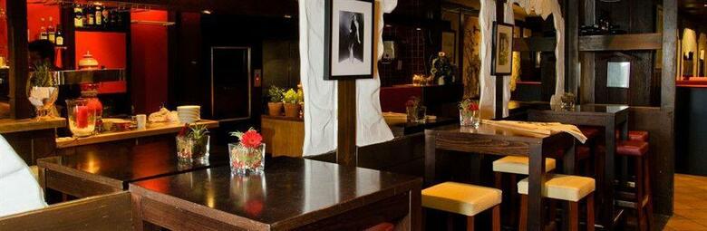 Dom Hotel Am R�merbrunnen