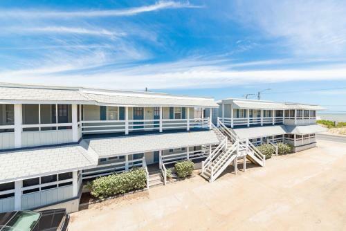 Beach Realty Saltaire #5