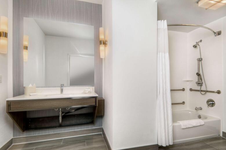Hotel *hilton Garden Inn Livermore*