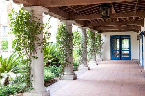 Studio Villa In La Quinta, Ca (#lv014)