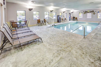 Hotel Hampton Inn And Suites Airport