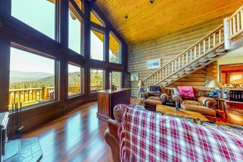Spruce Bluff Lodge