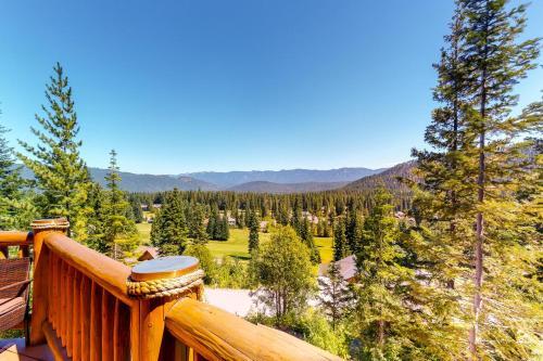 Spruce Bluff Lodge