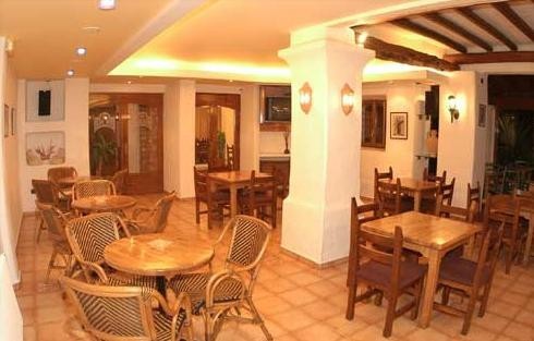 Apartamentos Illes Pitiuses