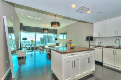 Luxury Apartments Downtown La