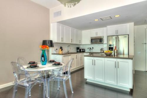 Luxury Apartments Downtown La