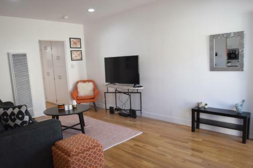 Boutique Citrus Apartments