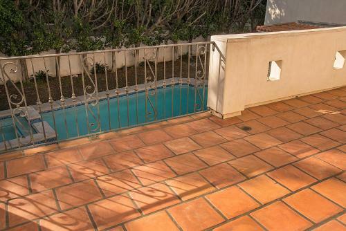 Private Spanish Villa In Central Hollywood With Pool