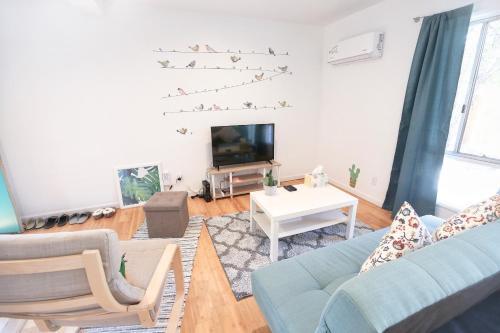 Cozy Silver Lake Getaway