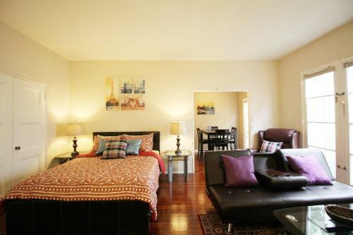 Tiverton Apartment