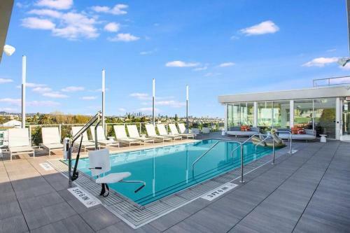 Apartamento Sunset Luxe Suite With Pool #1