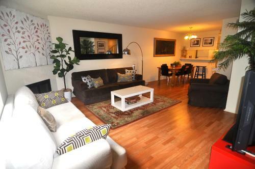 Santa Monica Pier Townhouse