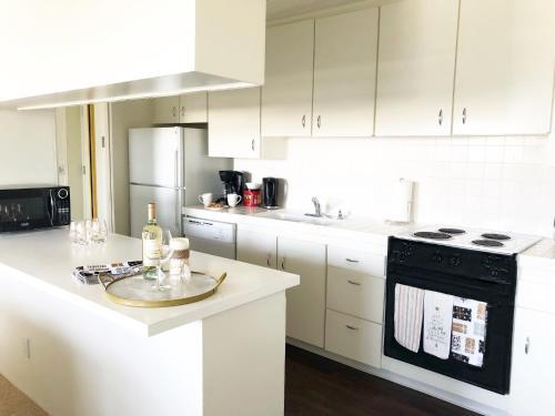 Amazing Apartment In Santa Monica