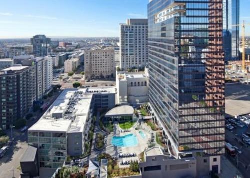 Apartamento Churchill Living Apex