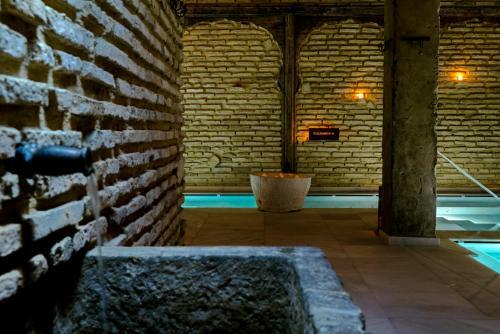 Aire Hotel & Ancient Baths