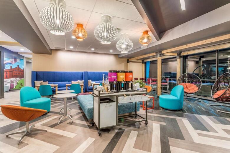 Hotel Tru By Hilton Madison West