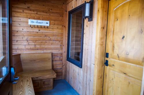 Ski Run Villas Retreat - Listing #416