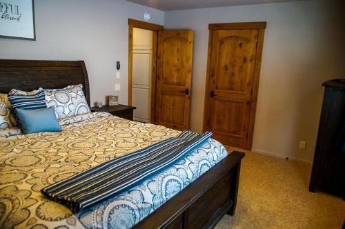Ski Run Villas Retreat - Listing #416