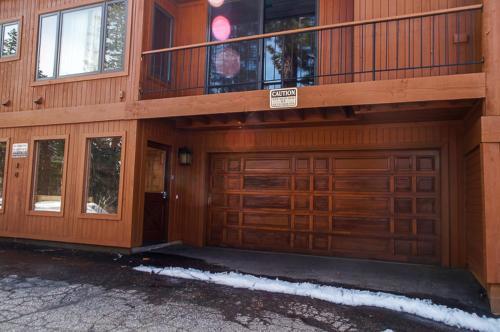 Ski Run Villas Retreat - Listing #416