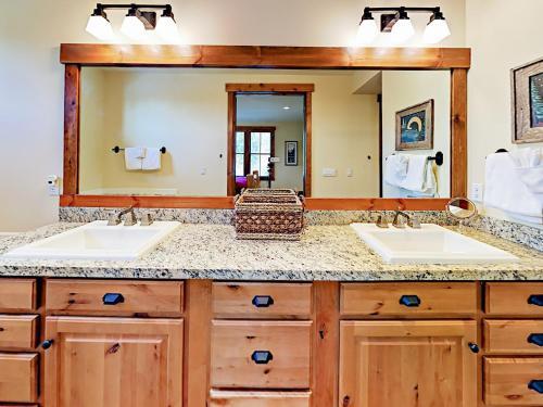 1155 Red Peak Townhouse