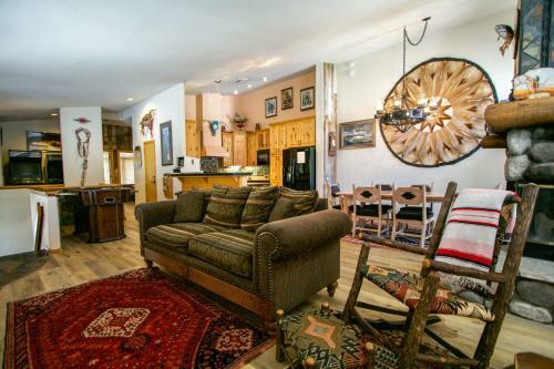 Snowcreek V #714 Townhouse